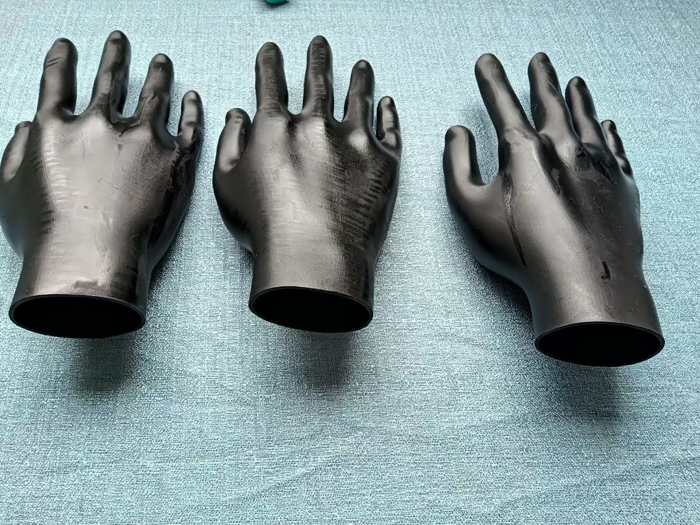 3D打印软胶与复模软胶的区别：如何为您的产品选择最佳工艺？